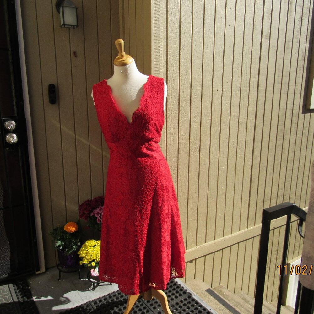 #411  NEW WOMEN'S RED LACE DRESS BY JOLIE MOI  (SIZE 16US / 20UK)
